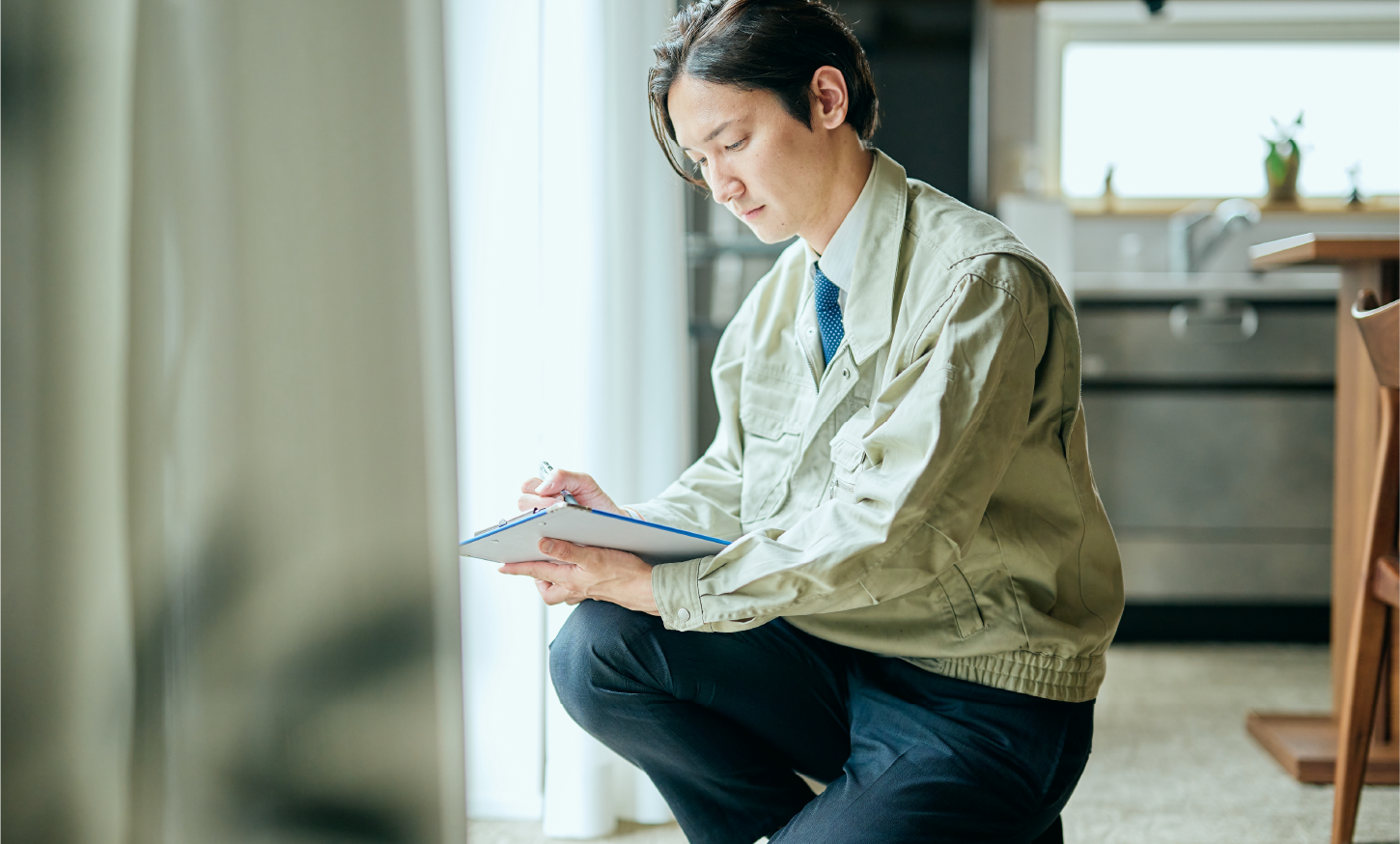 ステップ3現地調査・採寸のイメージ画像です。